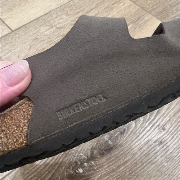 Kids size 31 Birkenstock Velcro sandal - Picture 6 of 6